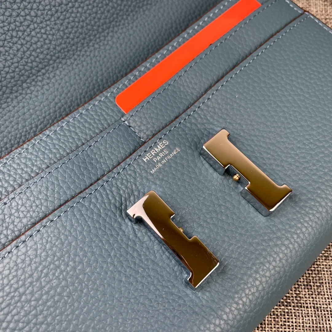 All categories Hermès wallet (Hermès) Hermès 9852 leather silver buckle