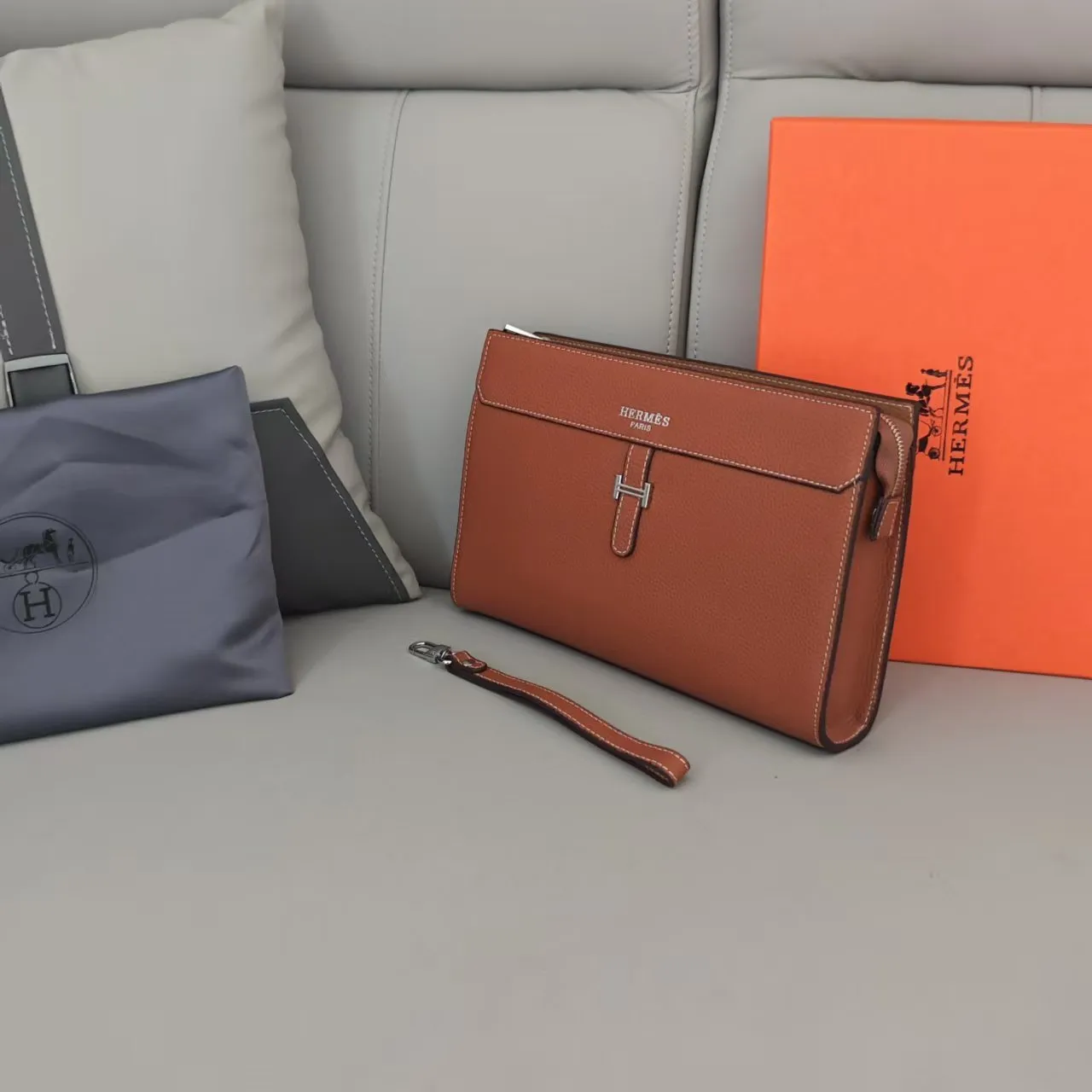 All categories Hermès wallet (Hermès) Hermès H5010-4_CM_1