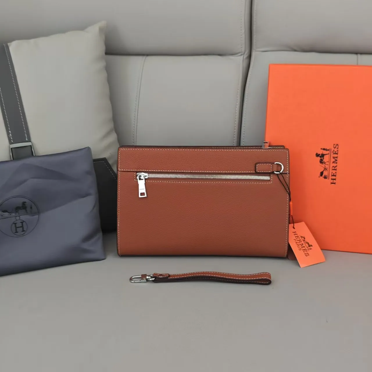 All categories Hermès wallet (Hermès) Hermès H5010-4_CM_1