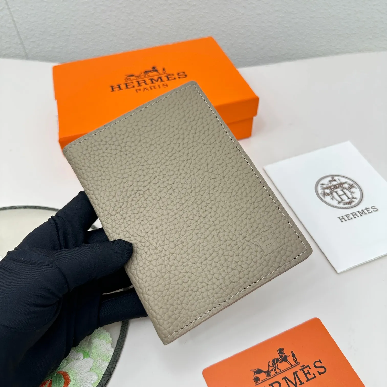 All categories Hermès wallet (Hermès) Hermès 2372