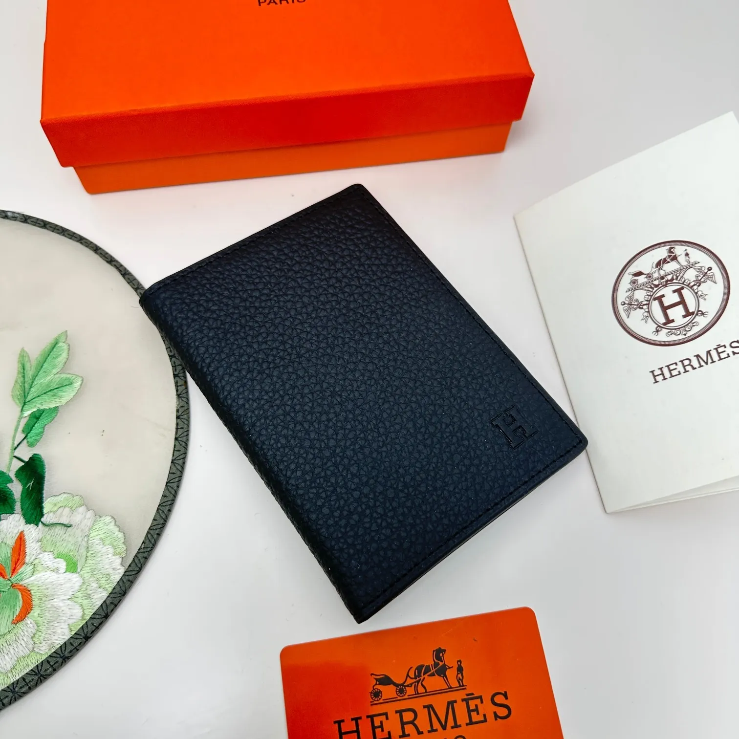 All categories Hermès wallet (Hermès) Hermès 2372
