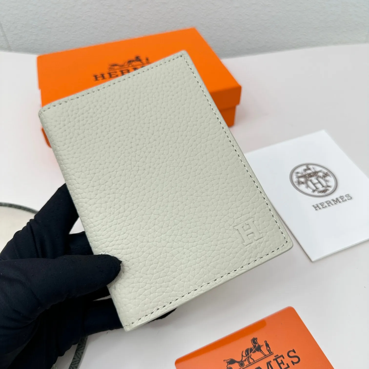 All categories Hermès wallet (Hermès) Hermès 2372