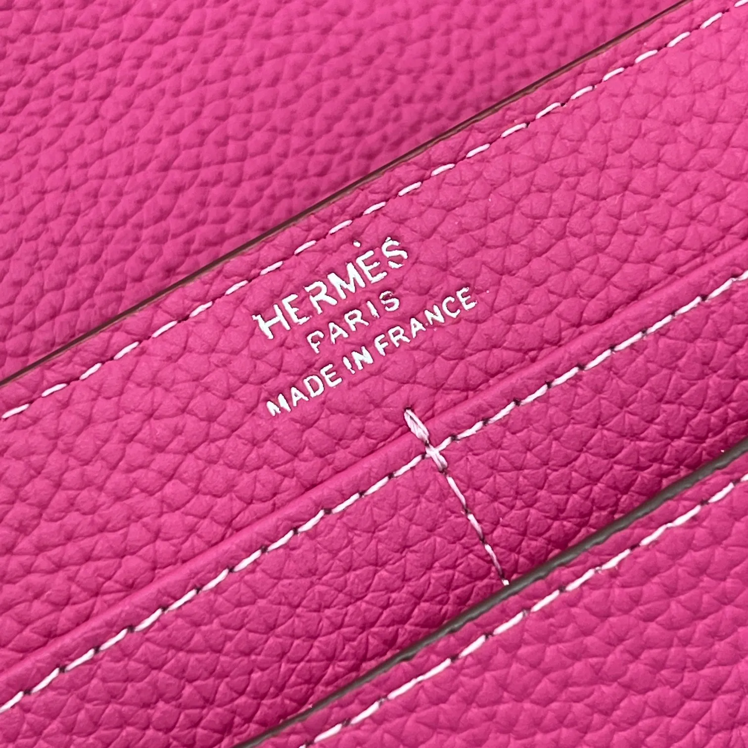 All categories Hermès wallet (Hermès) Hermès 539 pebbled silver buckle