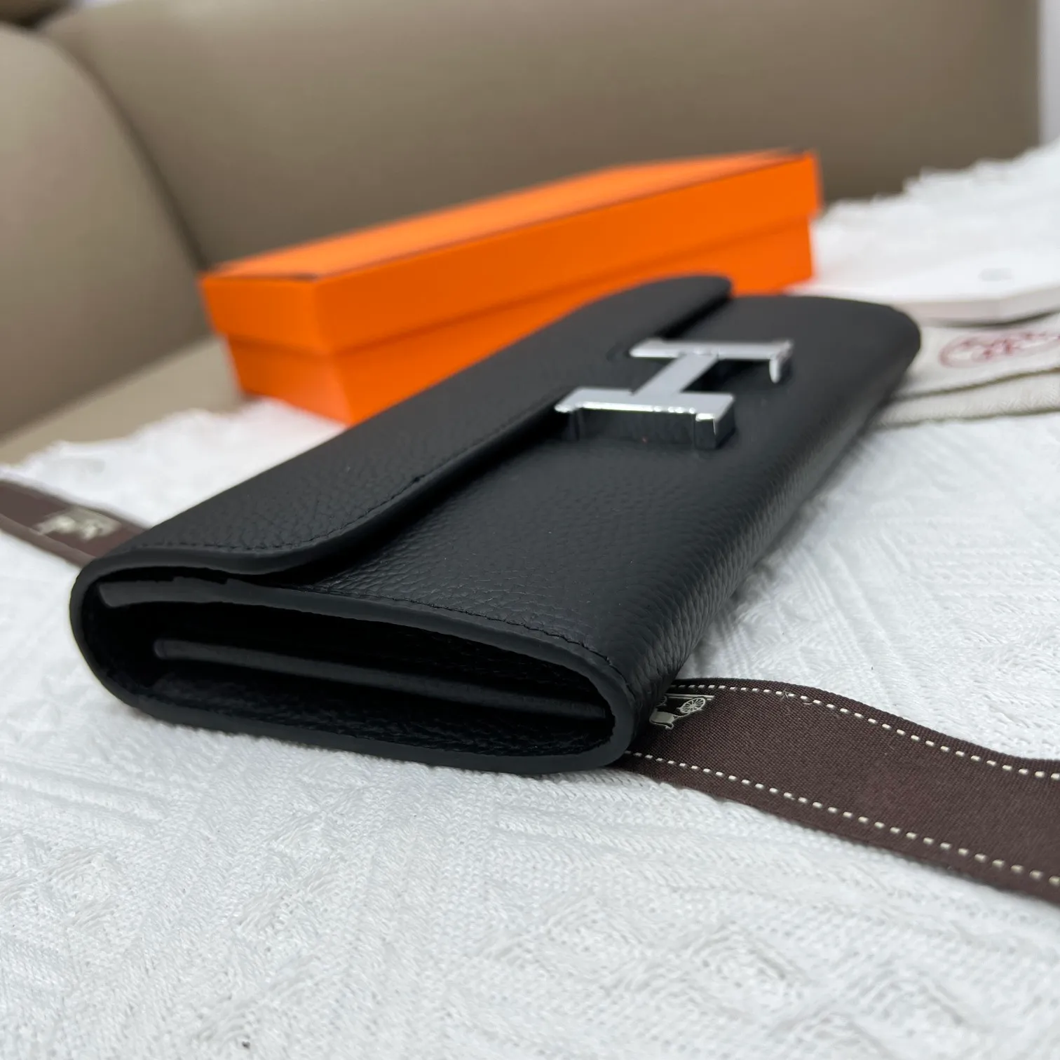All categories Hermès wallet (Hermès) Hermès 539 pebbled silver buckle