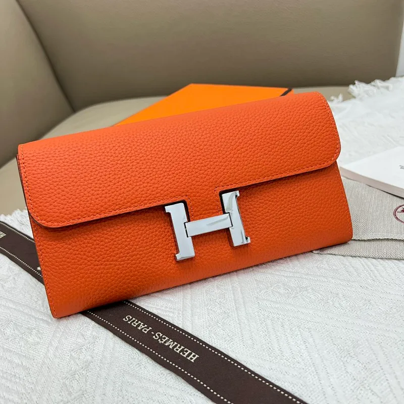 All categories Hermès wallet (Hermès) Hermès 539 pebbled silver buckle
