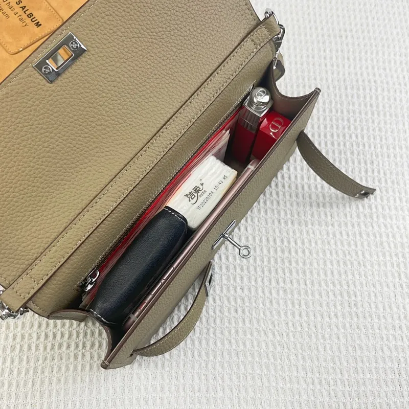All categories Hermès wallet (Hermès) Hermès 362-2