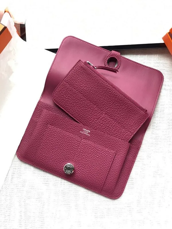 All categories Hermès wallet (Hermès) Hermès 2012