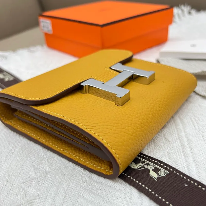All categories Hermès wallet (Hermès) Hermès 537 pebbled silver buckle