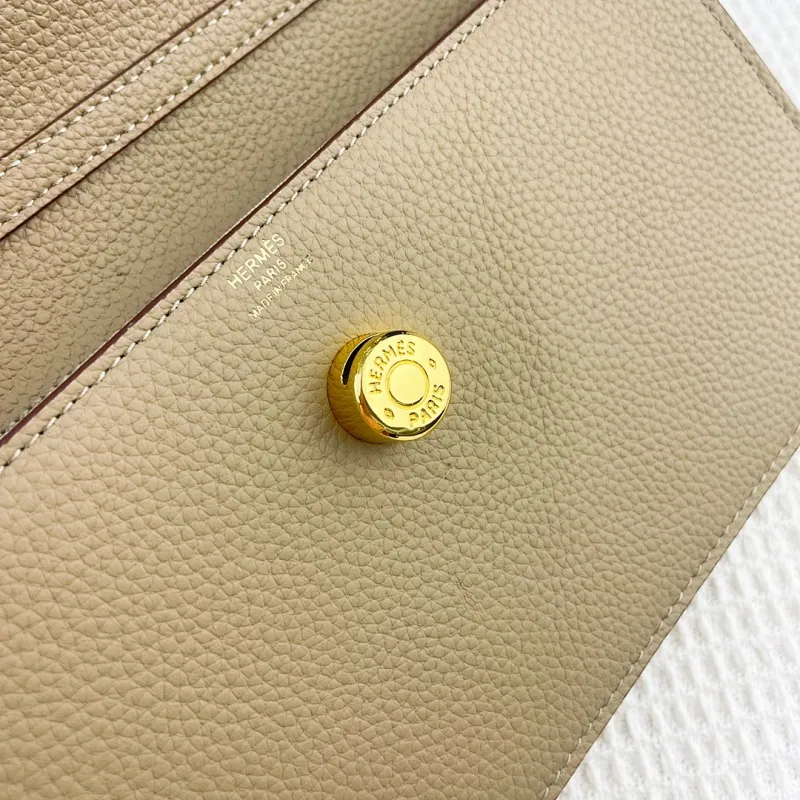 All categories Hermès wallet (Hermès) Hermès 388-1 gold