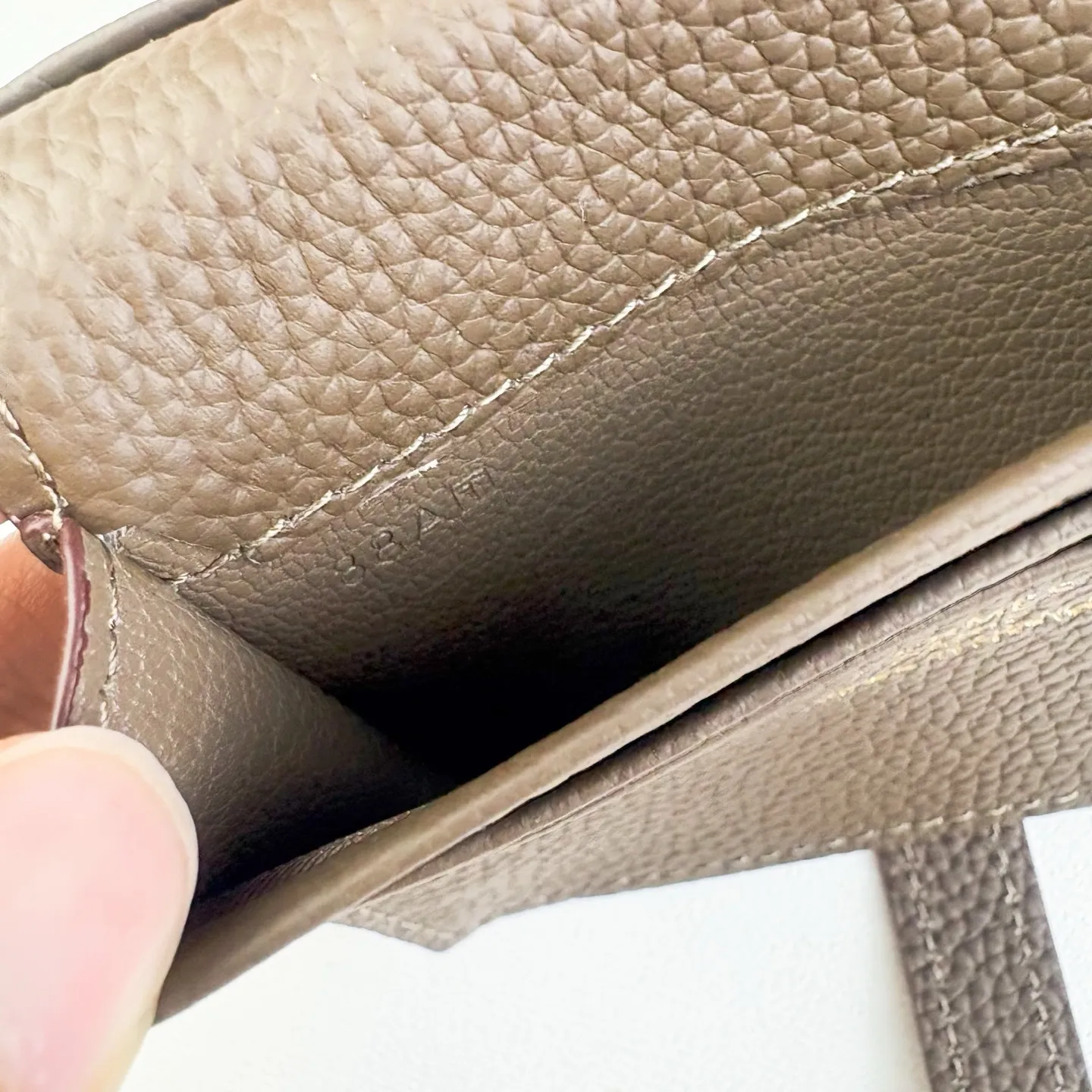 All categories Hermès wallet (Hermès) Hermès 495 gold buckle