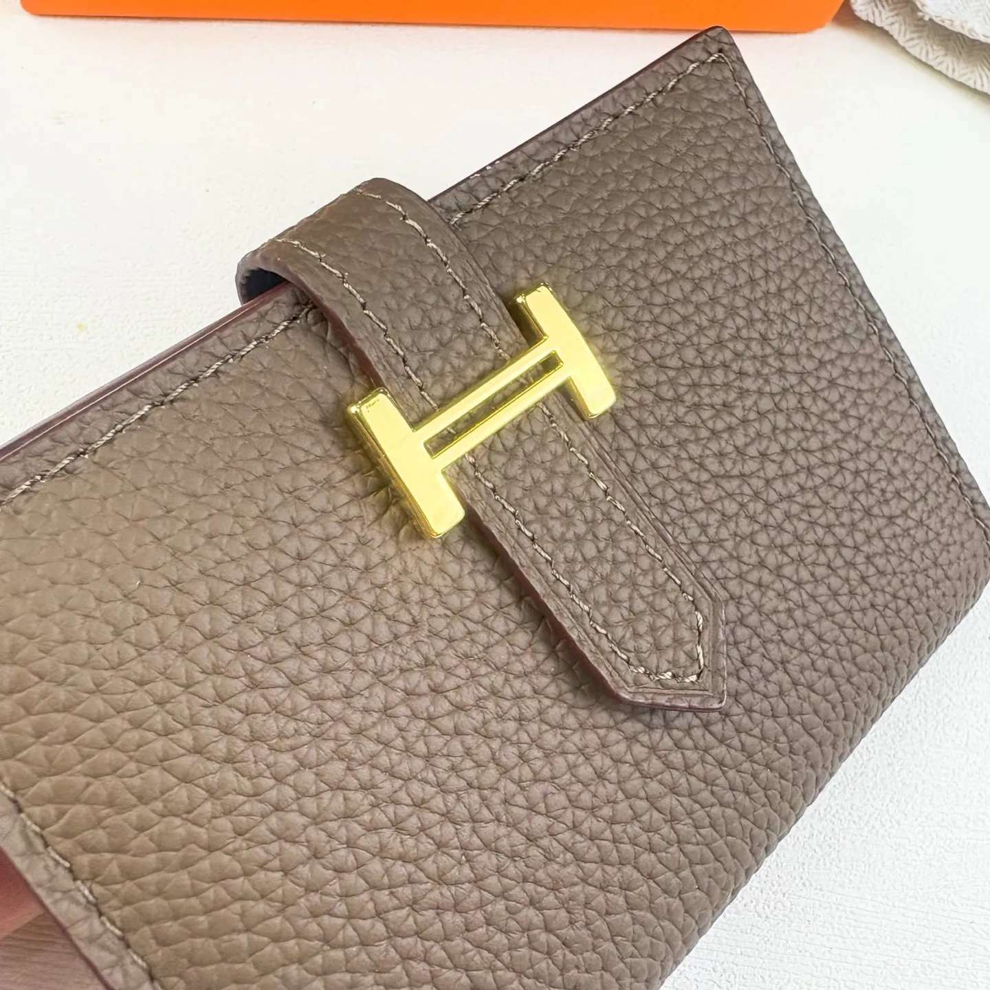 All categories Hermès wallet (Hermès) Hermès 495 gold buckle