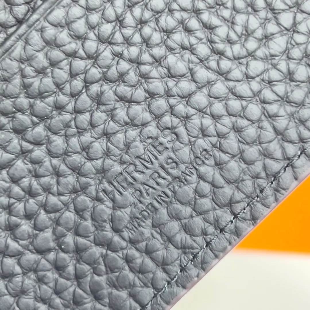 All categories Hermès wallet (Hermès) Hermès 7011
