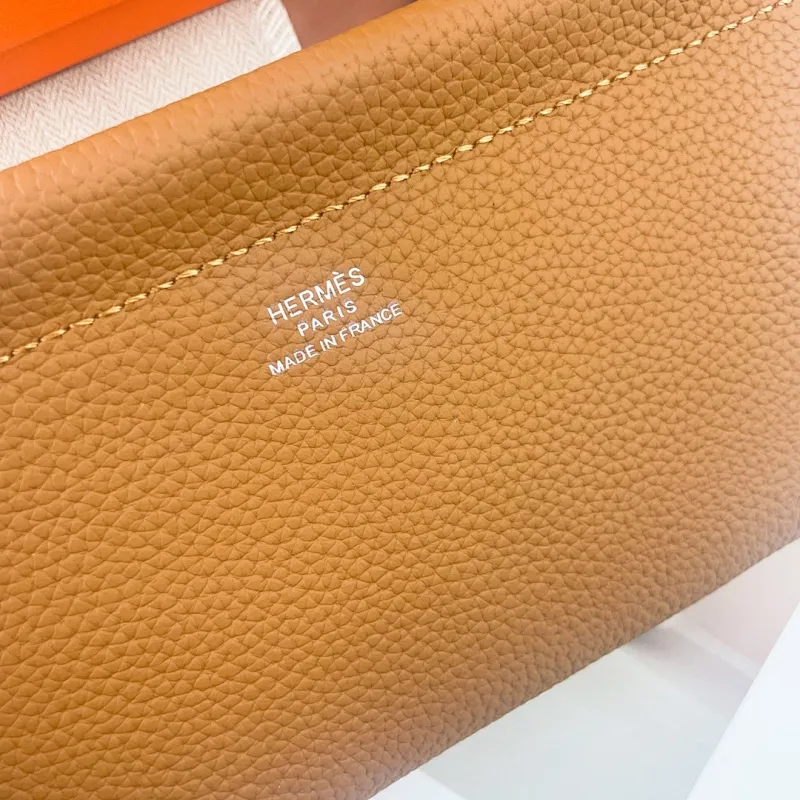 All categories Hermès wallet (Hermès) Hermès 6911