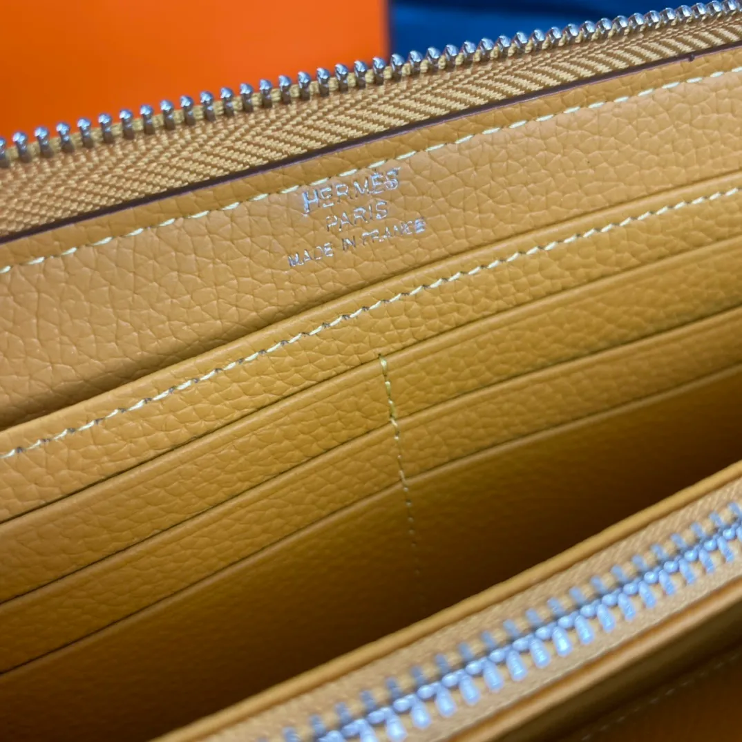 All categories Hermès wallet (Hermès) Hermès 19112