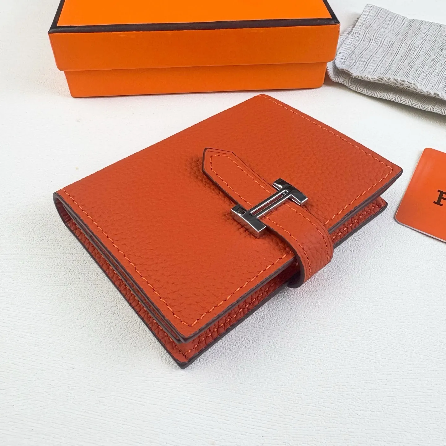 All categories Hermès wallet (Hermès) Hermès 495 silver buckle