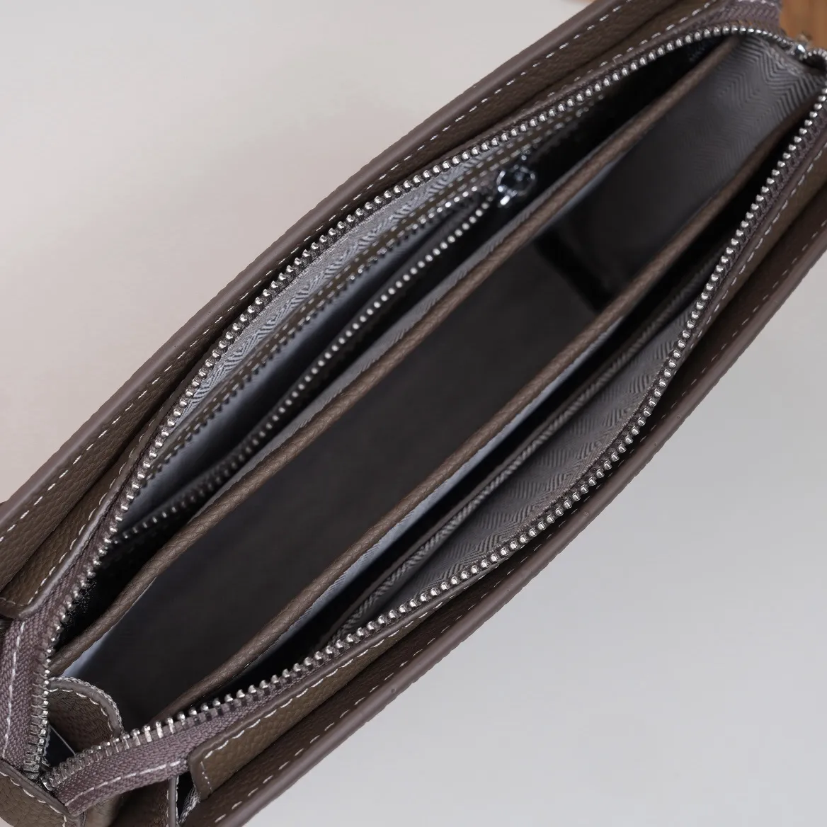 All categories Hermès wallet (Hermès) Hermès 28183