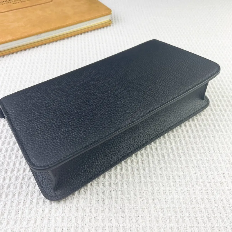 All Categories Hermès Wallet (Hermès) Hermès 388-1 Silver