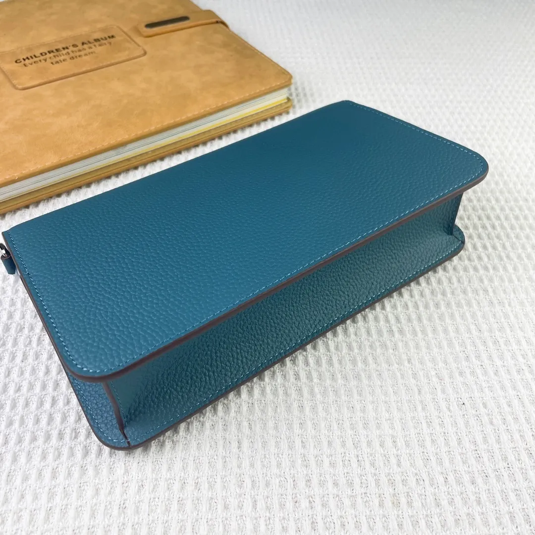 All Categories Hermès Wallet (Hermès) Hermès 388-1 Silver