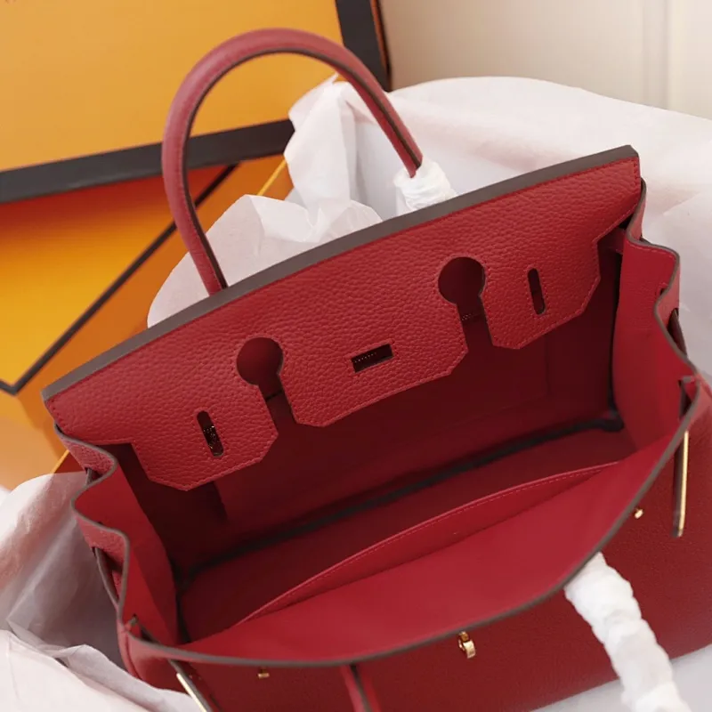 All Categories Official Website "Brand Women's Bags" Women's Bags 💙 Hermes 2022 official new Hermes women's hand-carrying and cross-body dual-use bags wholesale Imported first-layer calfskin Small size 58003800 Large size 58003900 High quality Size: Small 30CM Large 35CM