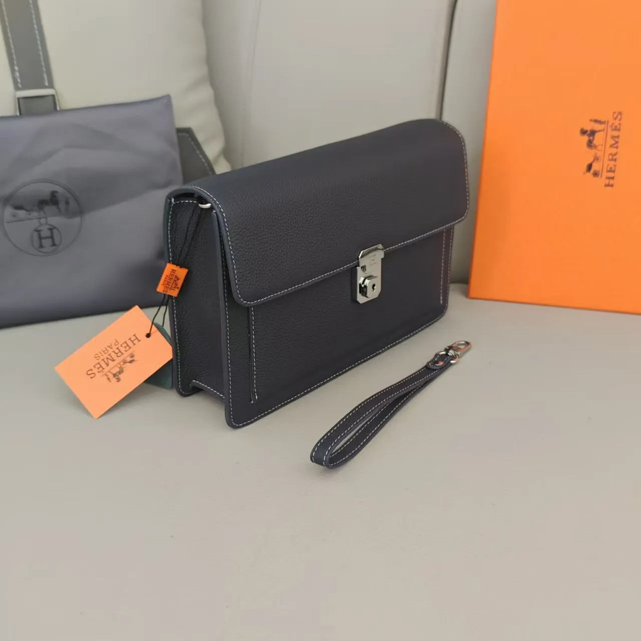 All categories Hermès women's bags (Hermès) Hermès H5030-4