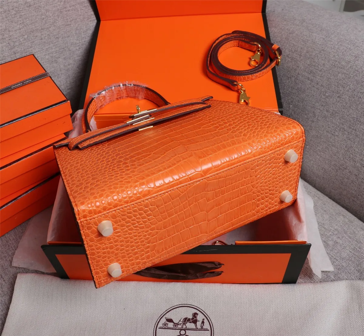 All Categories Official Website "Brand Women's Bags" Women's Bags 💙 Hermes 2022 Official New Hermès Handbag Kelly Crocodile Pattern First Layer Calfskin Wholesale 58003000 High Quality Size: 25-9-18CM