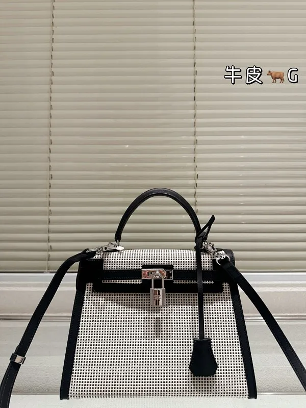 All Categories Official Website "Brand Women's Bags" Women's Bags 💙 Hermes 2025 New Hermes Crossbody Bag