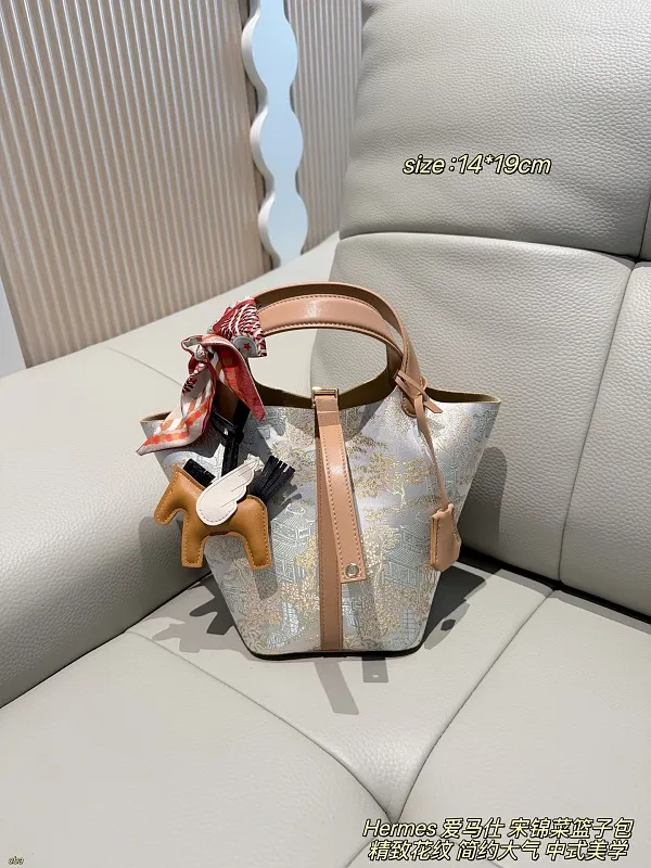All Categories Official Website "Brand Women's Bags" Women's Bags 💙 Hermes 2026 New Hermes Crossbody Bag