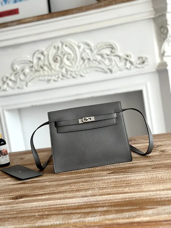 All categories Hermès women's bags (Hermès) Hermès 2215