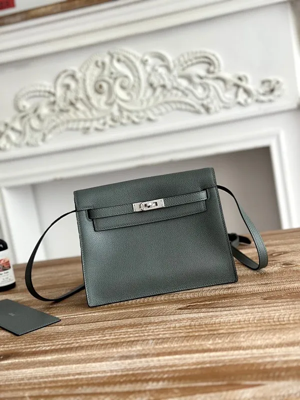 All categories Hermès women's bags (Hermès) Hermès 2215