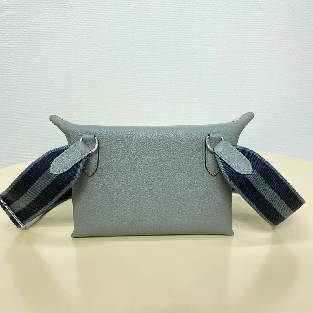 All categories Hermès women's bags (Hermès) Hermès 2365