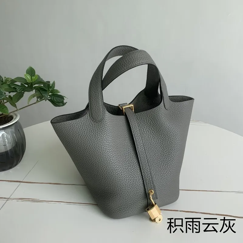 All categories Hermès women's bags (Hermès) Hermès 188