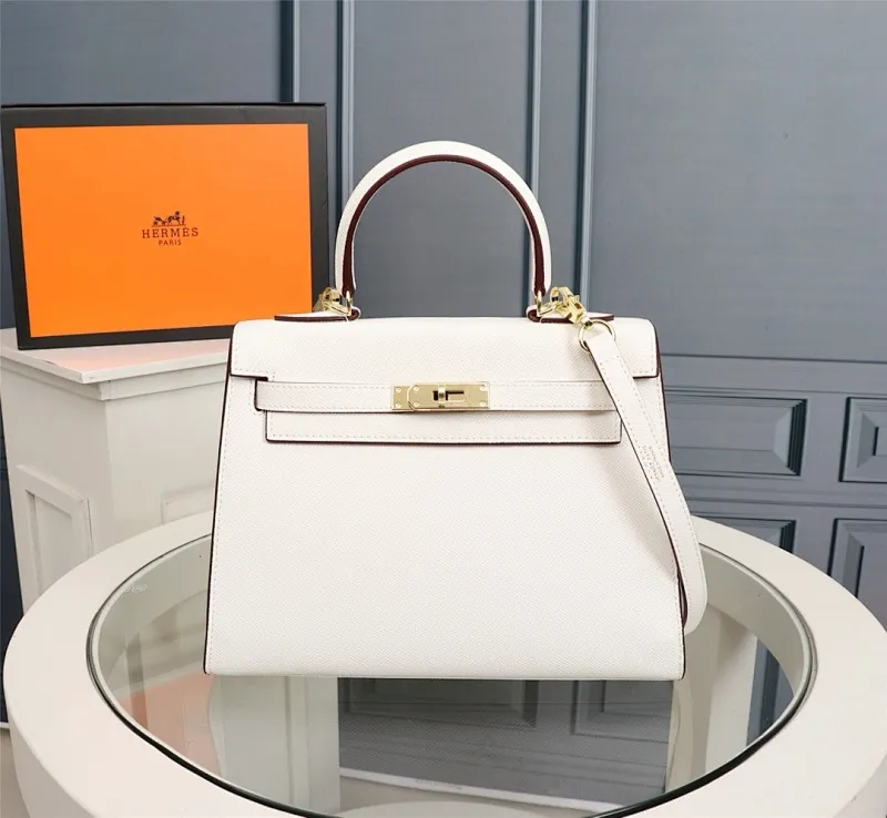 All categories Hermès women's bags (Hermès) Hermès 22126_CM_1
