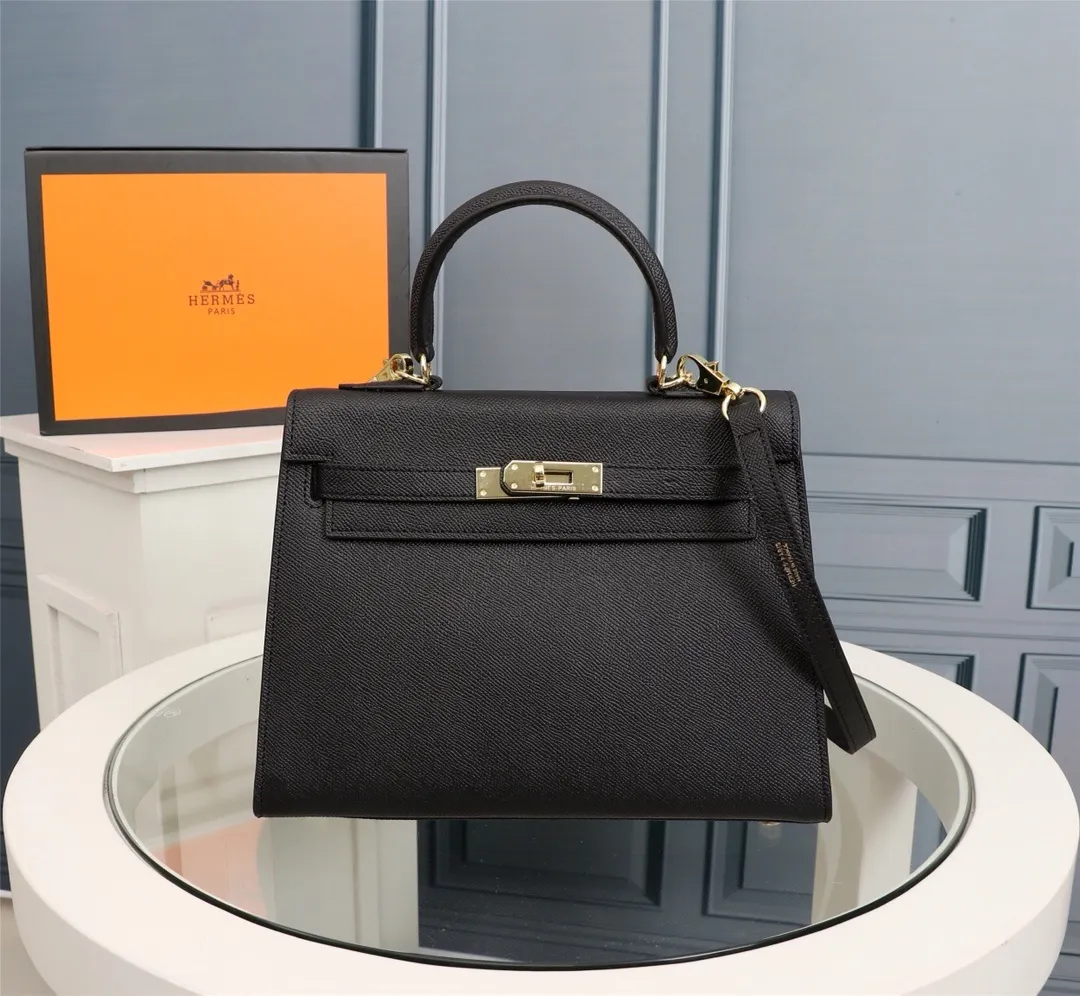 All categories Hermès women's bags (Hermès) Hermès 22126_CM_1