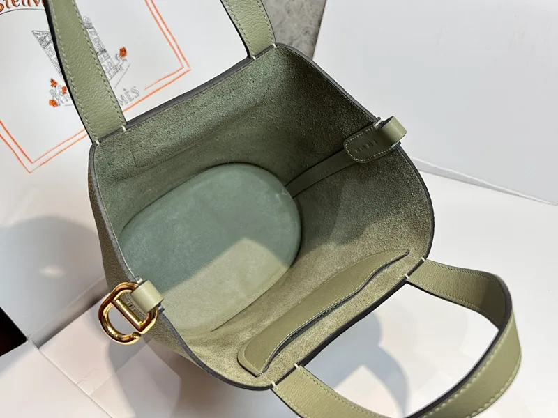 All categories Hermès women's bags (Hermès) Hermès 1818