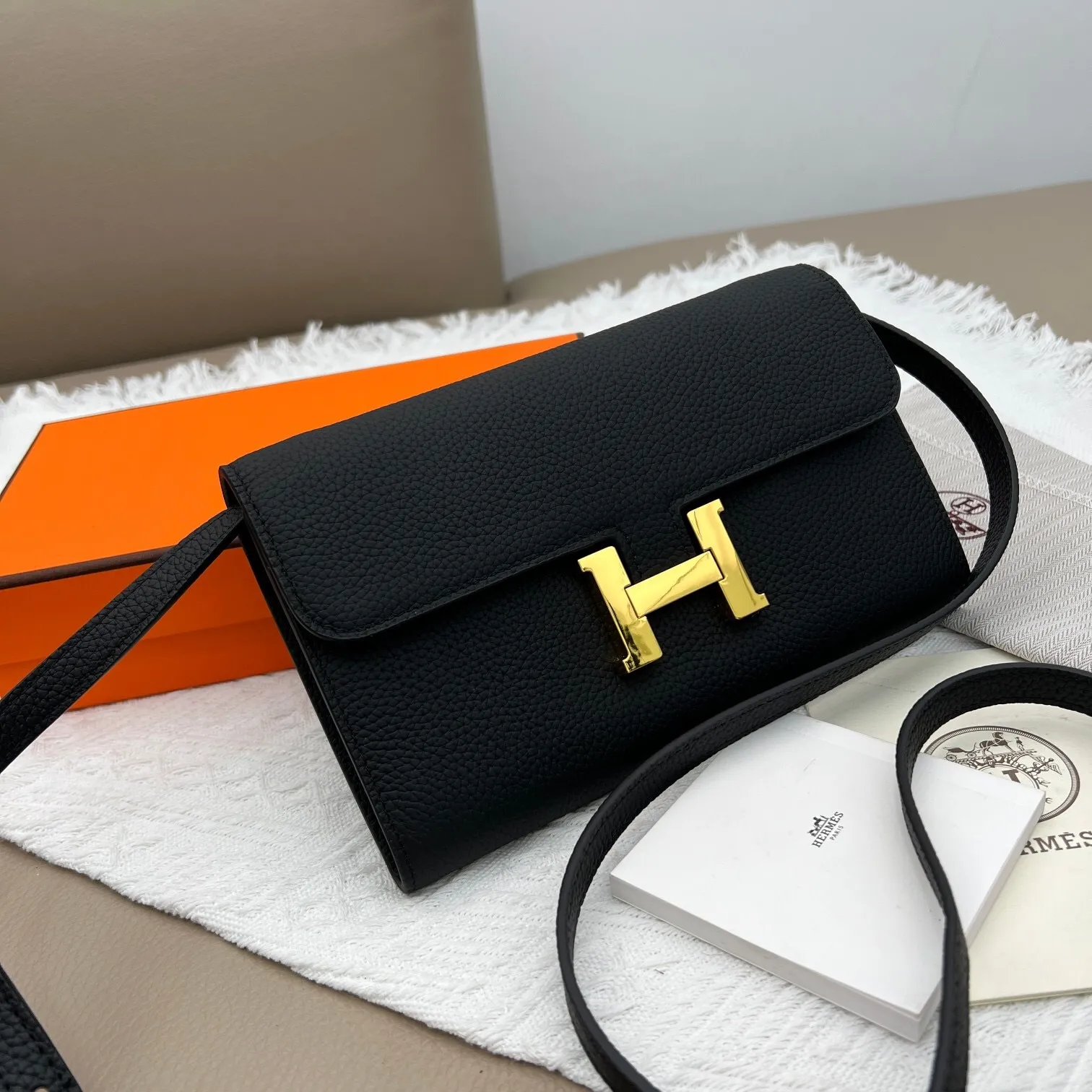 All Categories Official Website "Brand Women's Bags" Women's Bags 💙 Hermes 2025 New Hermes Crossbody Bag