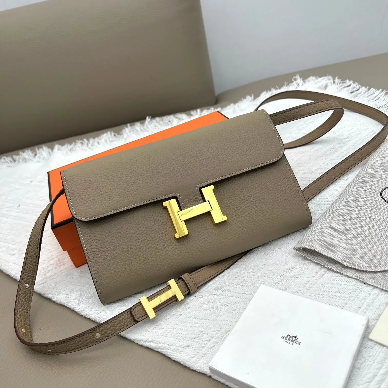 All Categories Official Website "Brand Women's Bags" Women's Bags 💙 Hermes 2025 New Hermes Crossbody Bag