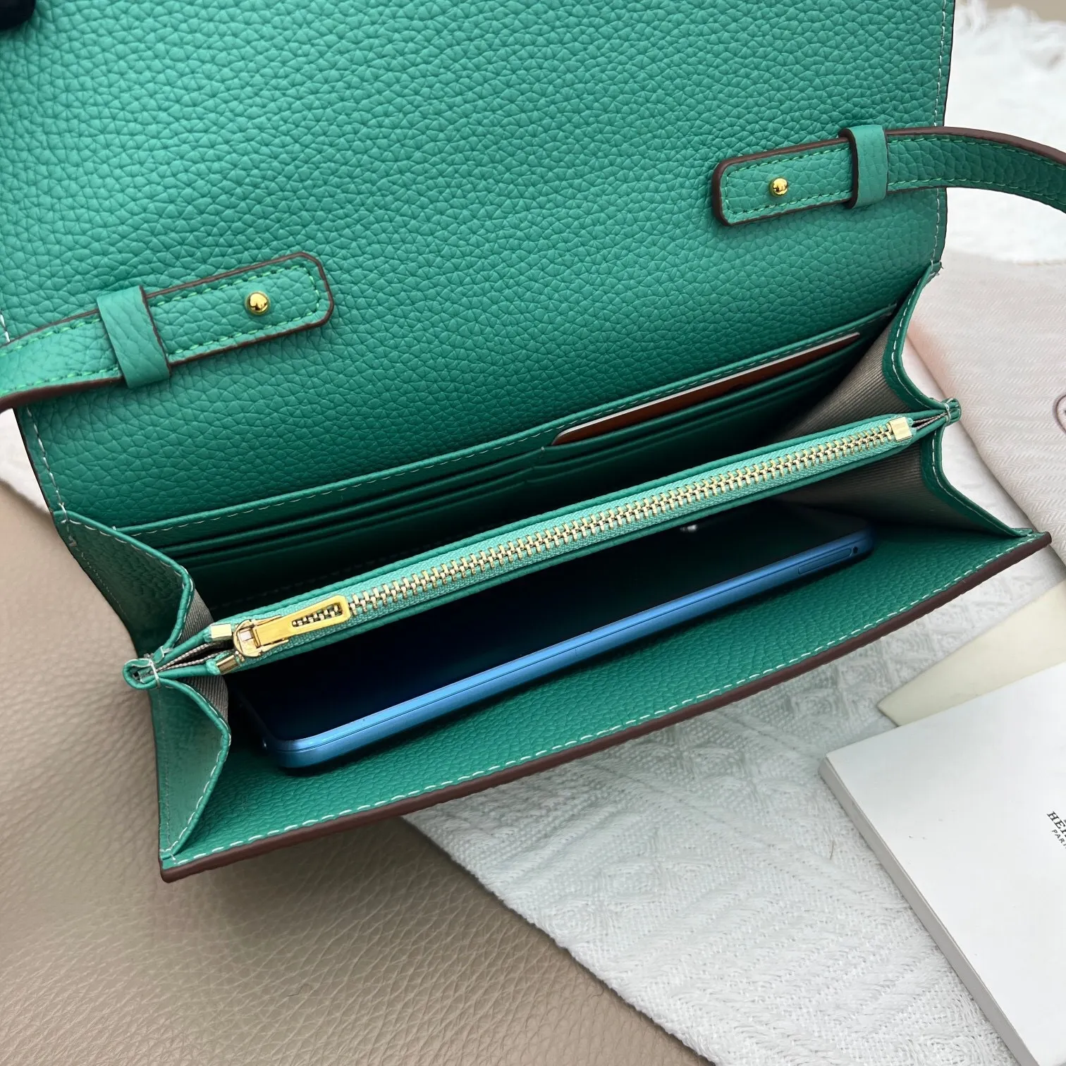 All Categories Official Website "Brand Women's Bags" Women's Bags 💙 Hermes 2025 New Hermes Crossbody Bag
