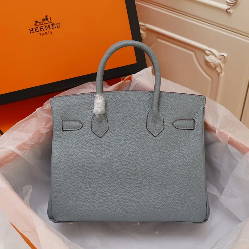 All Categories Official Website "Brand Women's Bags" Women's Bags 💙 Hermes 2022 official new Hermes women's hand-carrying and cross-body dual-use bags wholesale Imported first-layer calfskin Small size 58003800 Large size 58003900 High quality Size: Small 30CM Large 35CM