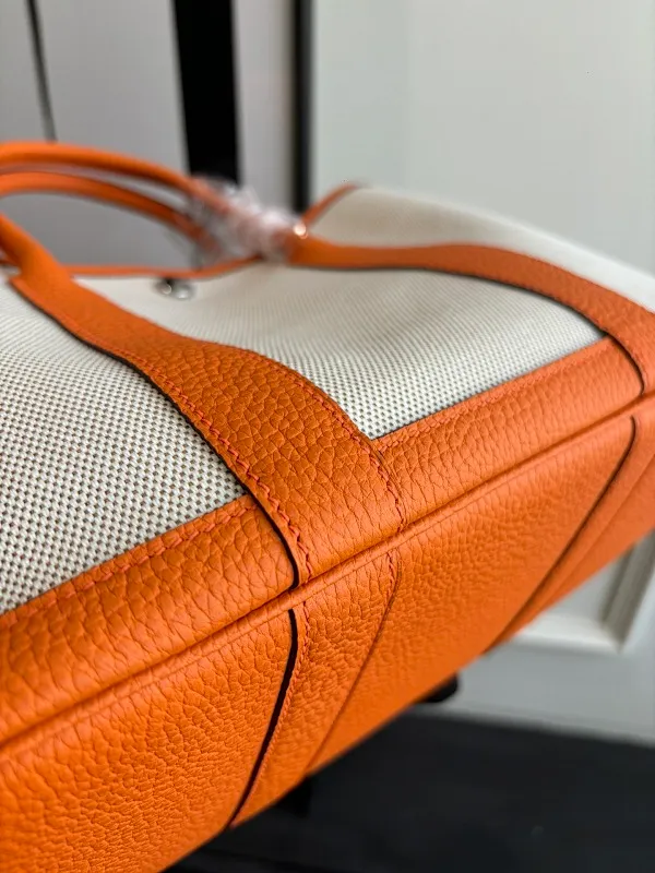 All categories Hermès women's bags (Hermès) Hermès 2330