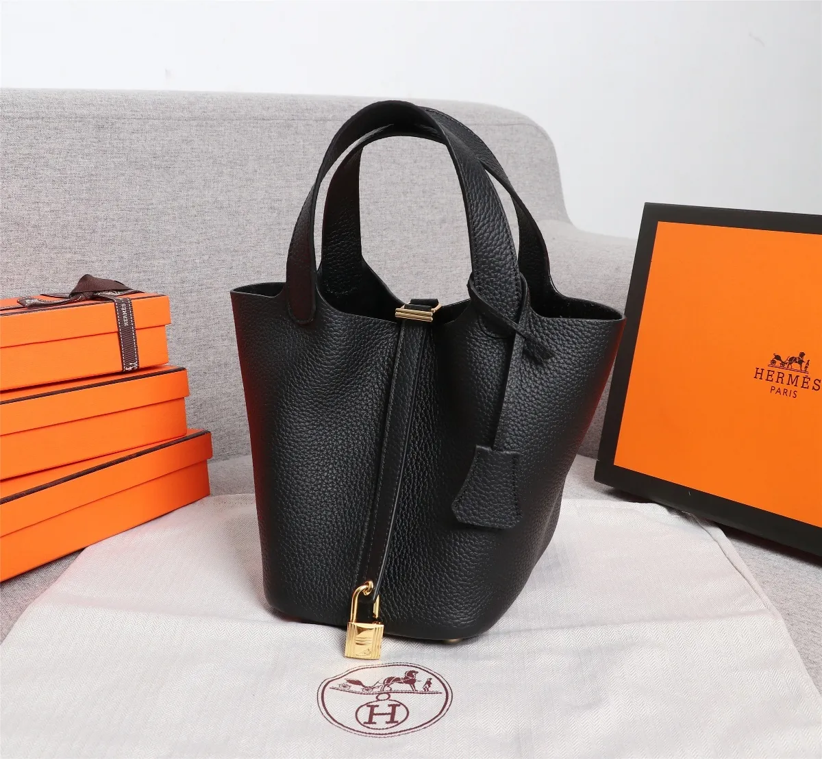 All categories Official website "Brand Women's Bags" Women's Bags 💙 Hermes 2022 official new Hermès vegetable basket picotin wholesale small size 58002400 large size 58002600 high quality size: small size 18CM large size 22CM