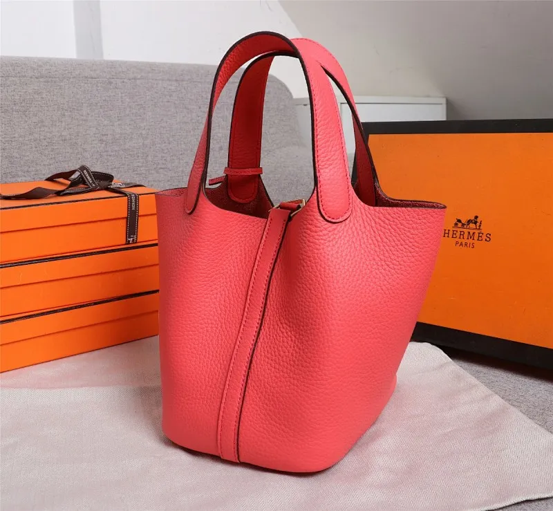 All categories Official website "Brand Women's Bags" Women's Bags 💙 Hermes 2022 official new Hermès vegetable basket picotin wholesale small size 58002400 large size 58002600 high quality size: small size 18CM large size 22CM
