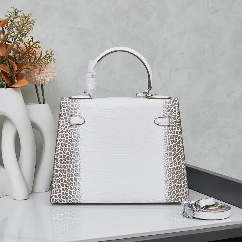 All categories Hermès women's bags (Hermès) Hermès 2823