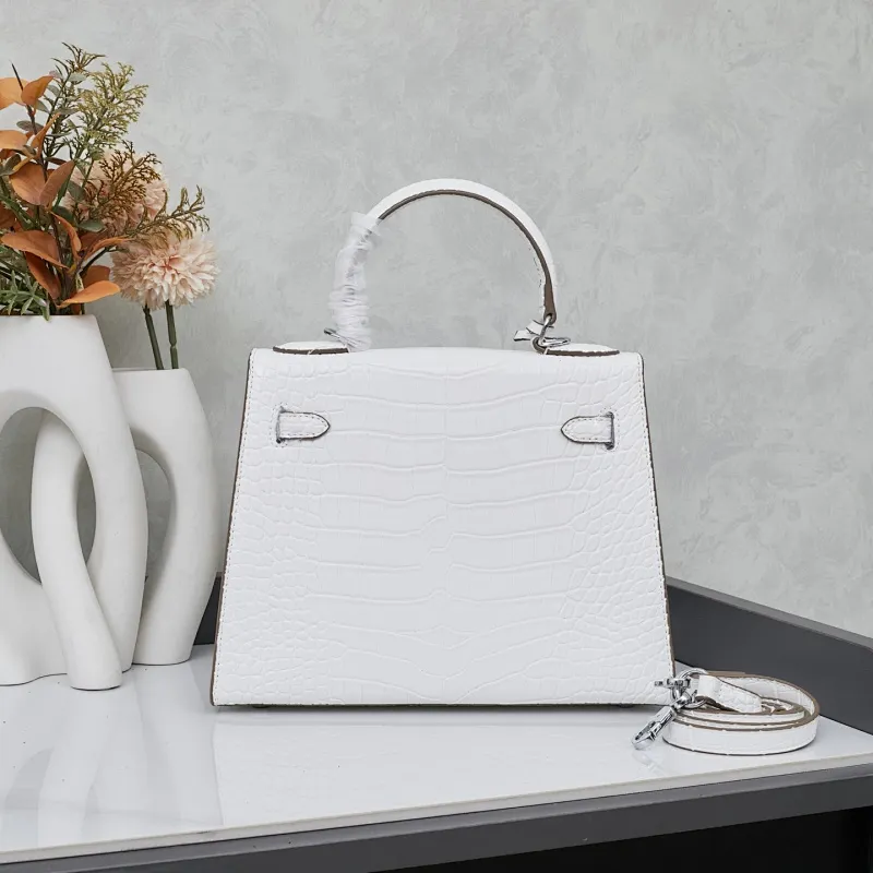 All categories Hermès women's bags (Hermès) Hermès 2823