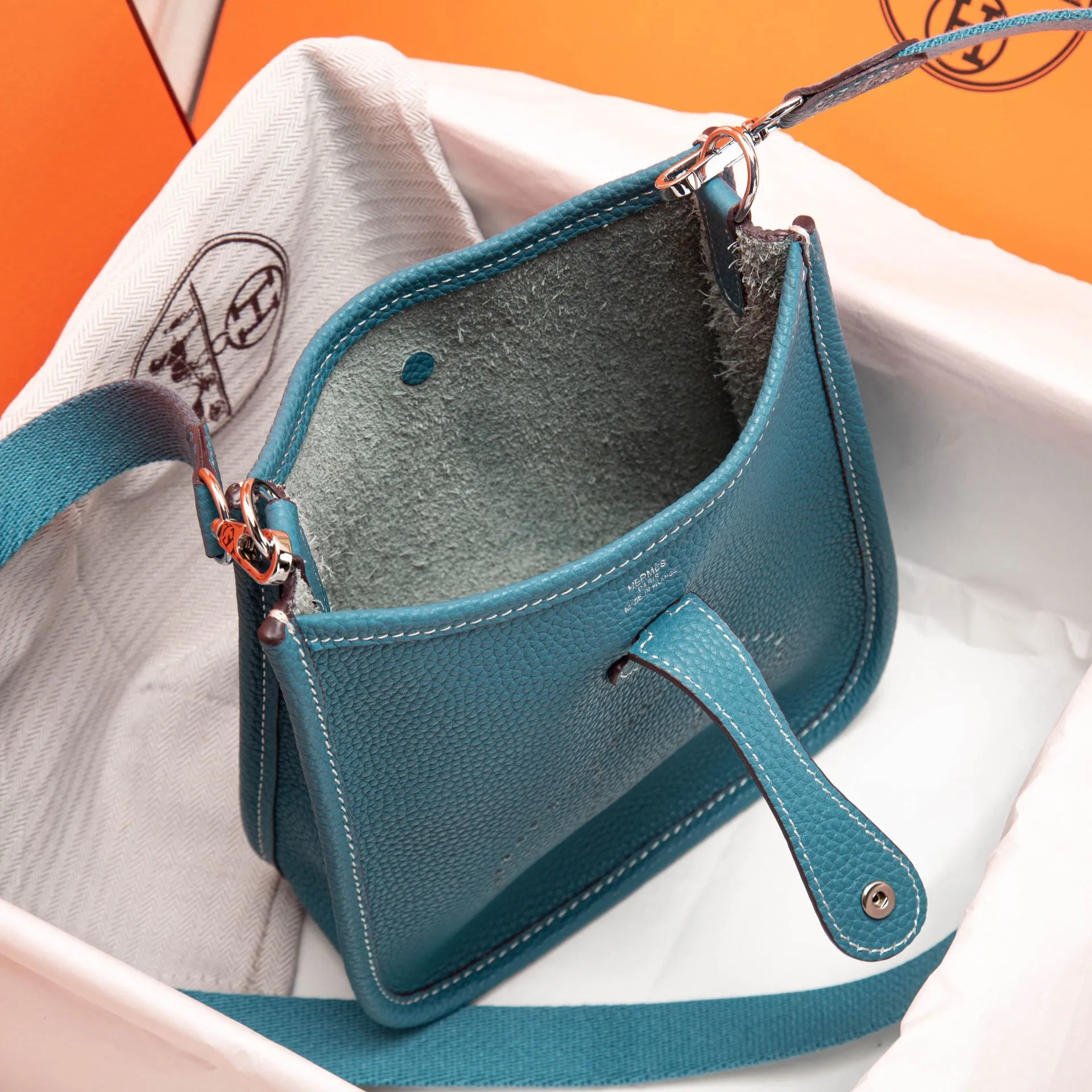 All categories Official website "Brand Women's Bags" Women's Bags 💙 Hermes 2022 official new Hermes evelyne mini bag wholesale imported cowhide 58002300 high quality size: 17CM