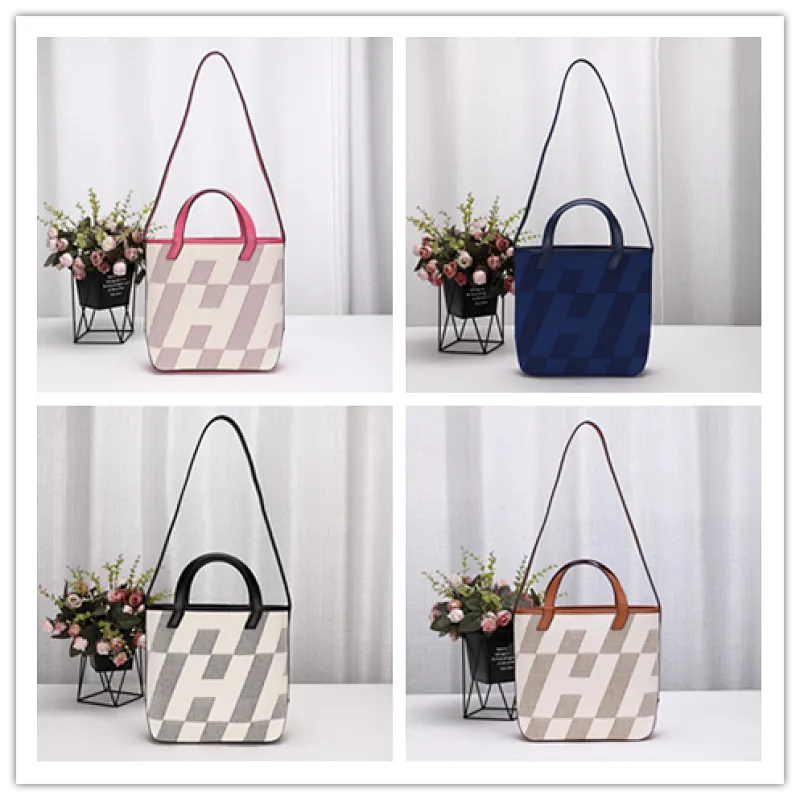 All categories Hermès women's bags (Hermès) Hermès 8011