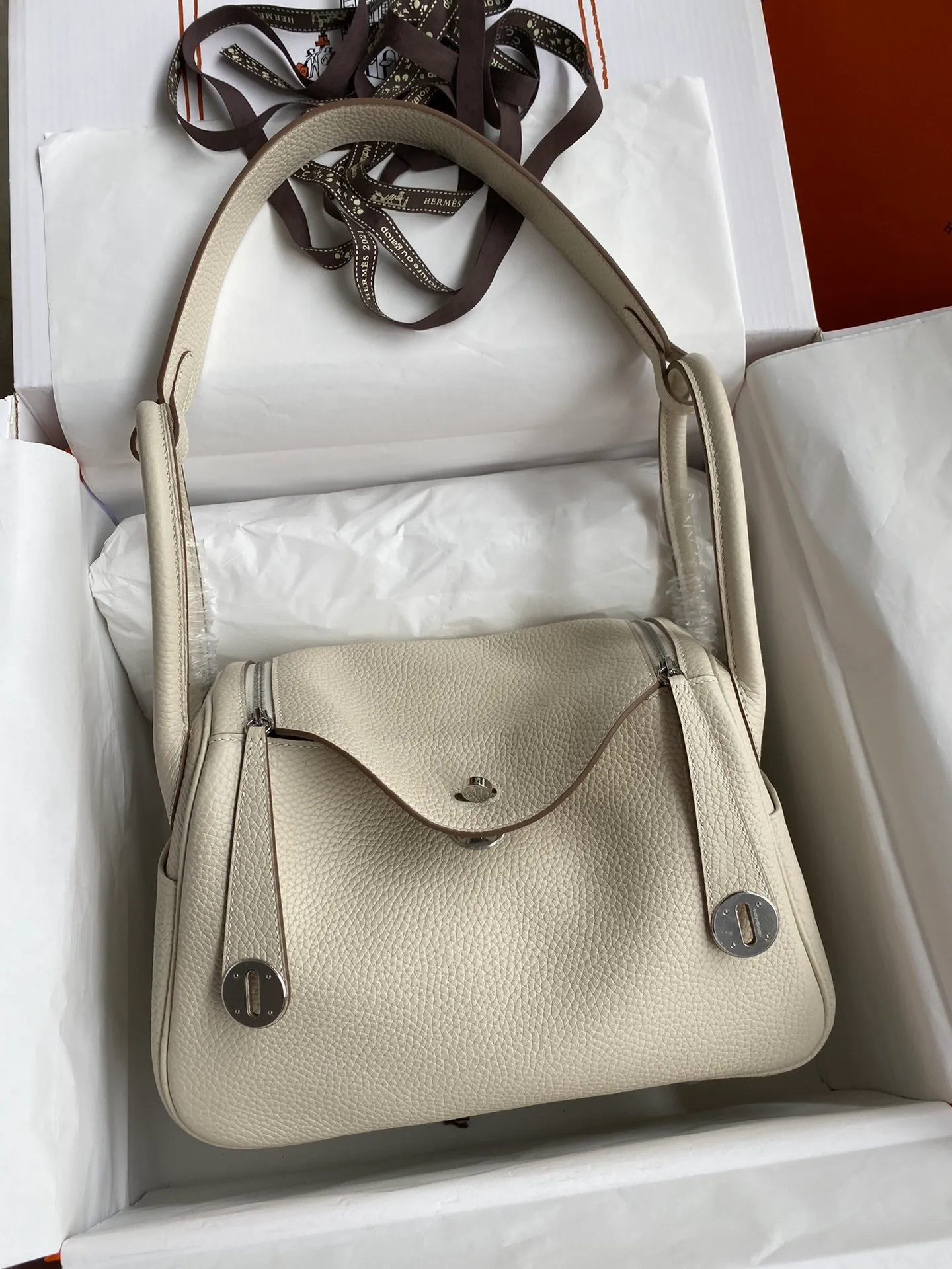 All categories Hermès women's bags (Hermès) Hermès 2626 wax thread