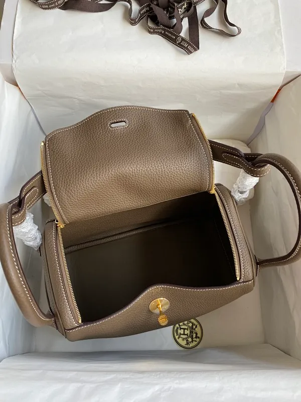 All categories Hermès women's bags (Hermès) Hermès 2626 wax thread