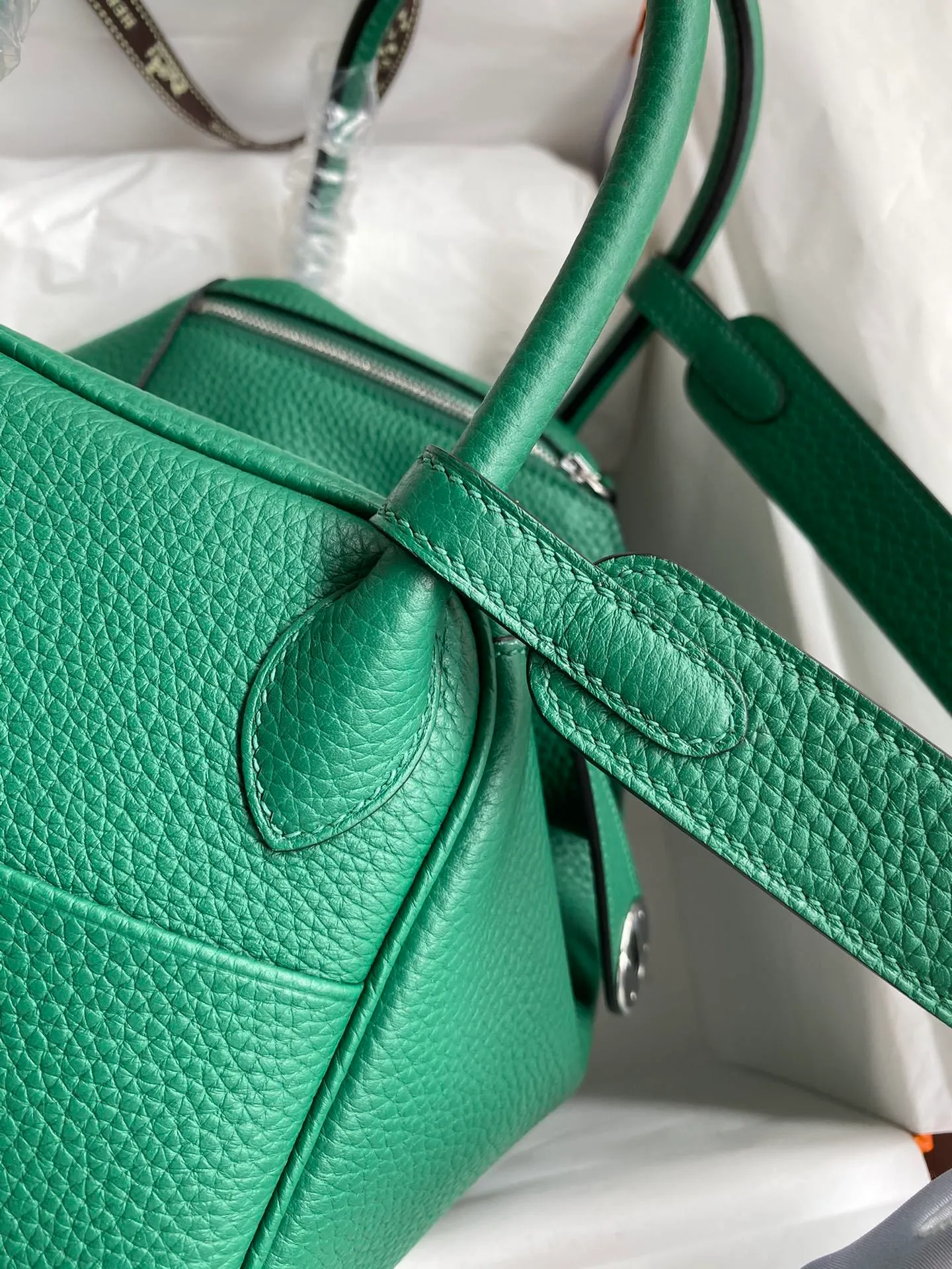All categories Hermès women's bags (Hermès) Hermès 2626 wax thread
