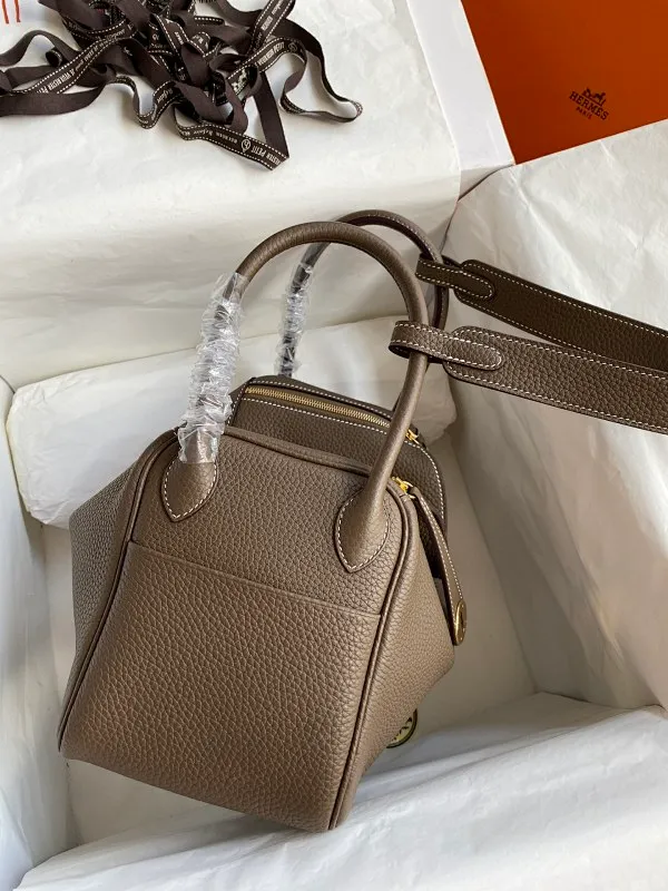 All categories Hermès women's bags (Hermès) Hermès 2626 wax thread