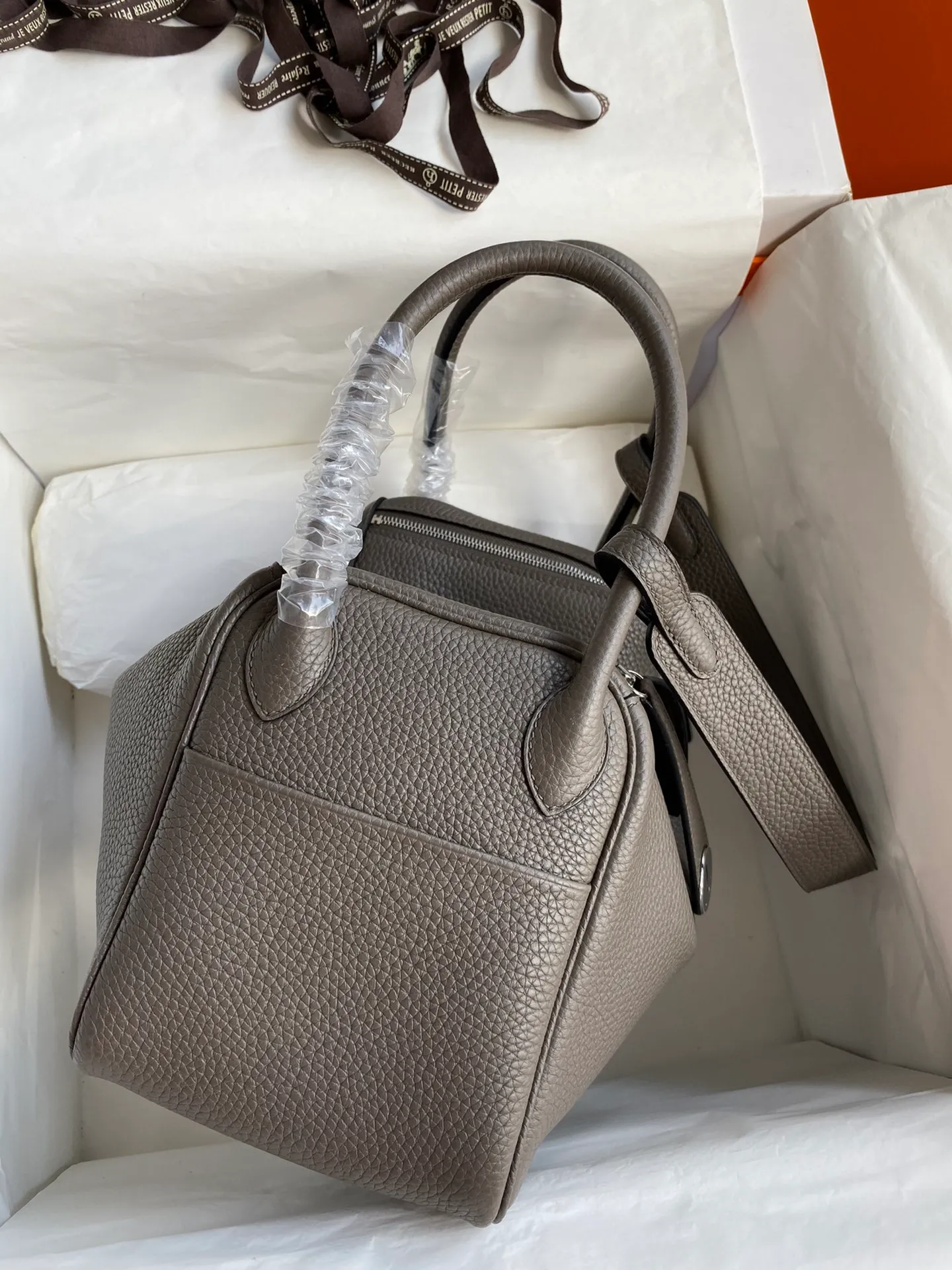 All categories Hermès women's bags (Hermès) Hermès 2626 wax thread